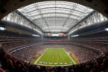 LSU may play Wisconsin at Reliant Stadium in 2014