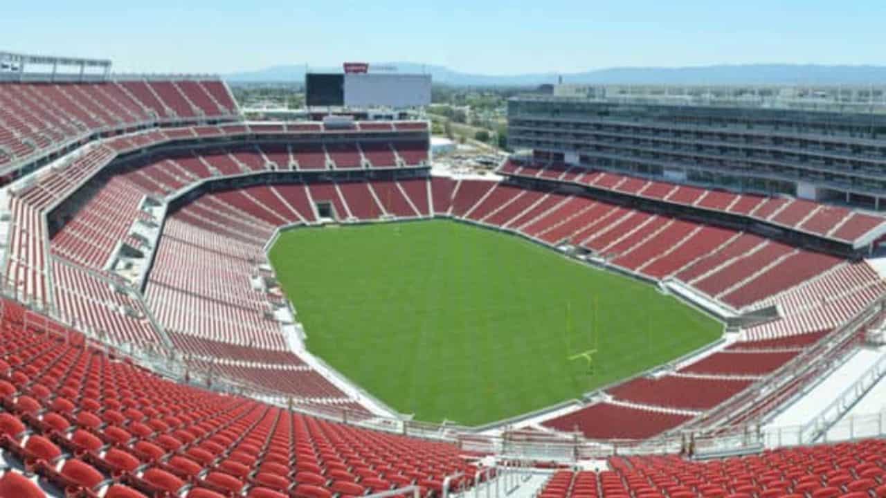 49ers stadium to host Pac-12 title game