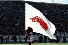Arkansas adds 2017 home game with New Mexico State