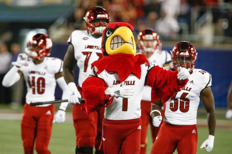 Louisville adds Eastern Kentucky to 2025 football schedule