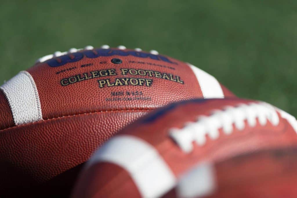 2020-21 College Football Bowl Helmet Schedule