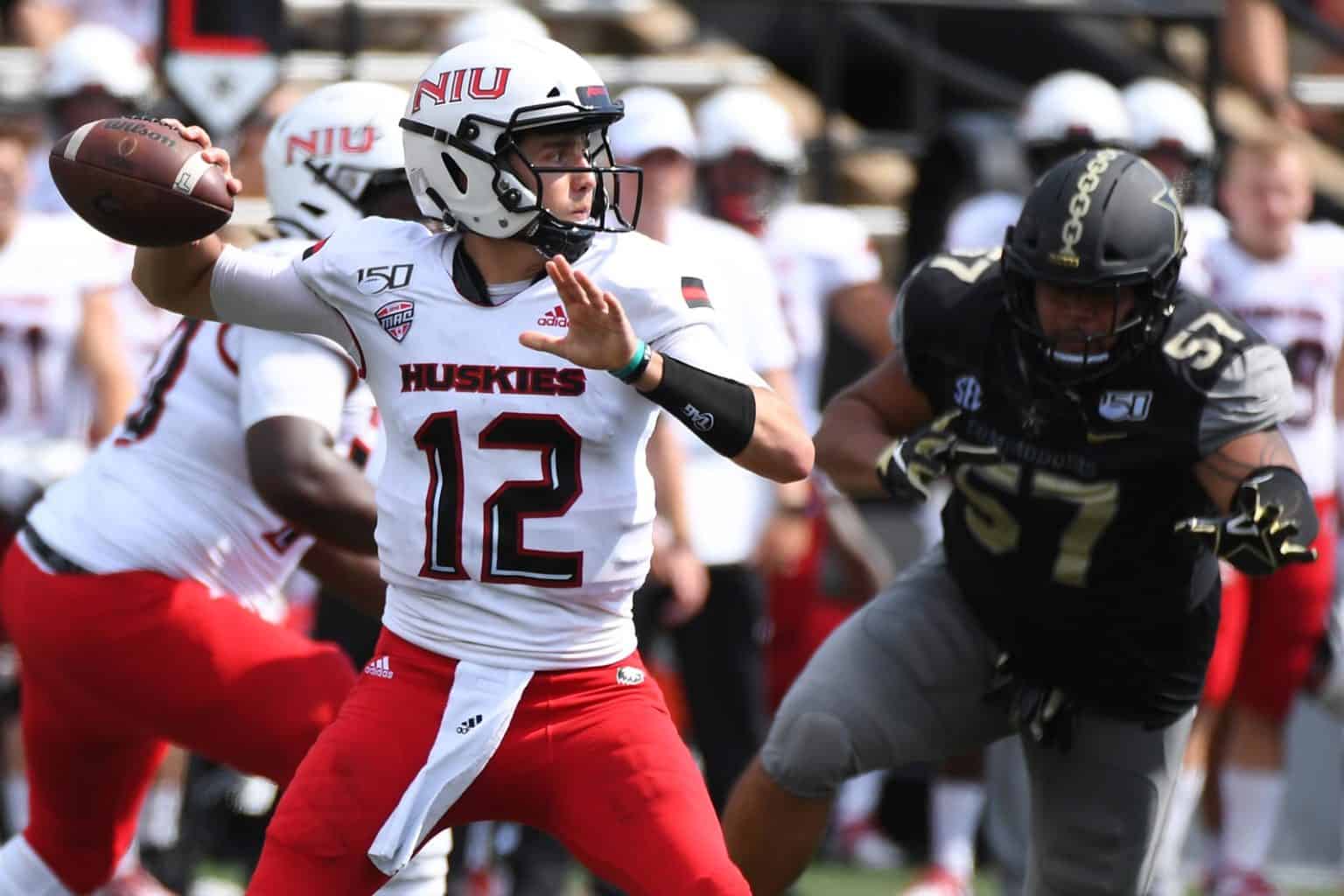 New Mexico State, Northern Illinois schedule football series for 2024, 2027