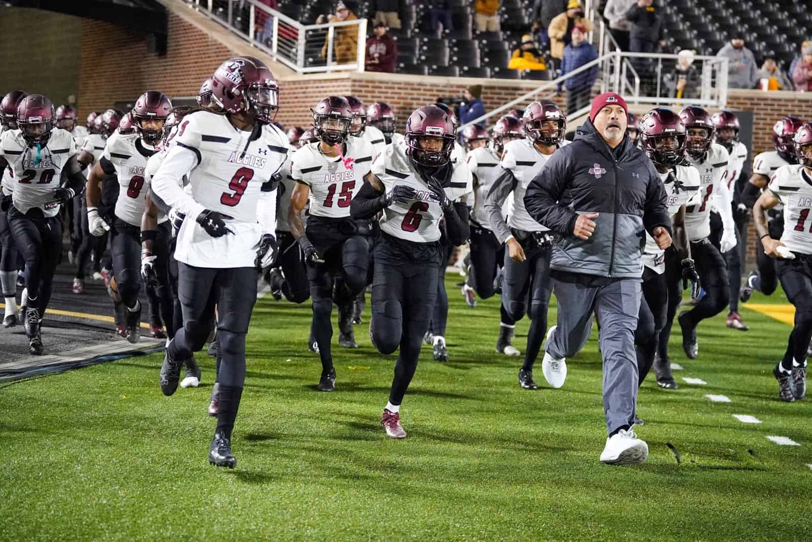 New Mexico State adds Valparaiso to 2022 football schedule