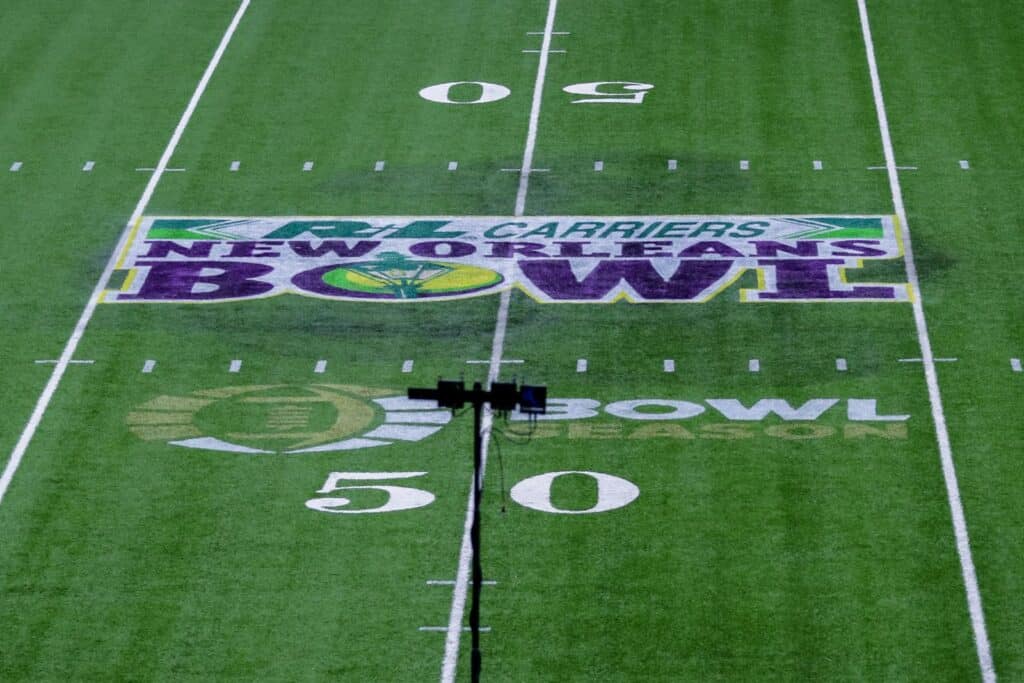 College Football Bowl Schedule: 2022 Breakdown, Part II – Dec. 19-21