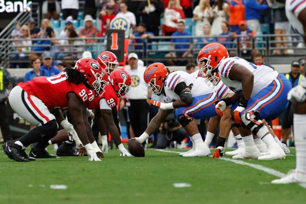 Gators, Dawgs pick up option in Jacksonville through 2025