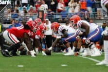 Georgia, Florida agree to keep game in Jacksonville through 2025