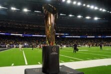 ESPN sublicenses 16 College Football Playoff games to TNT