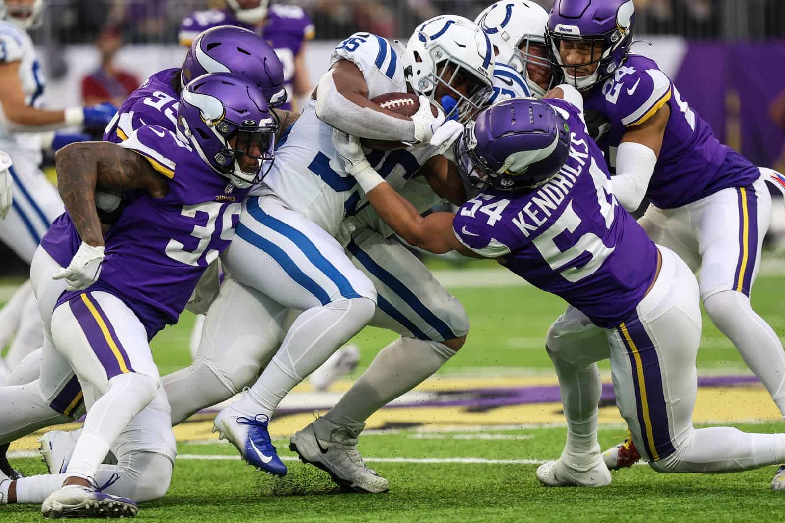 NFL schedule: Colts-Vikings flexed to Sunday Night Football in Week 9