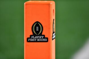 ESPN reveals commentators for 2025-26 College Football Playoff